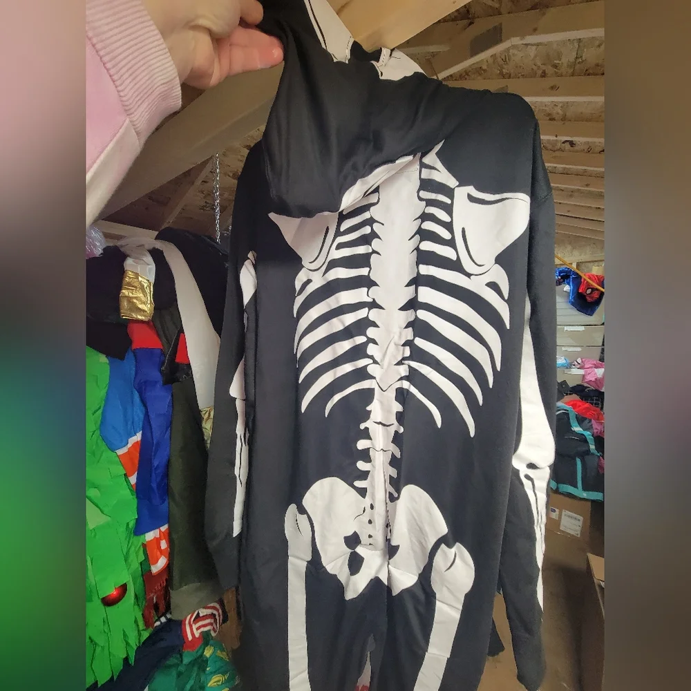 Tipsy Elves Unisex Halloween Skeleton‎ Costume/Pajama Zip Up One Piece NWT - Picture 5 of 6